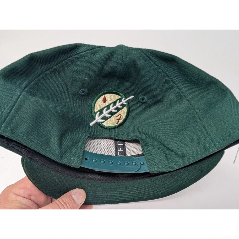 Star Wars New Era Hat Cap Snap Back Green Boba Fett Mandalorian Mythosaur